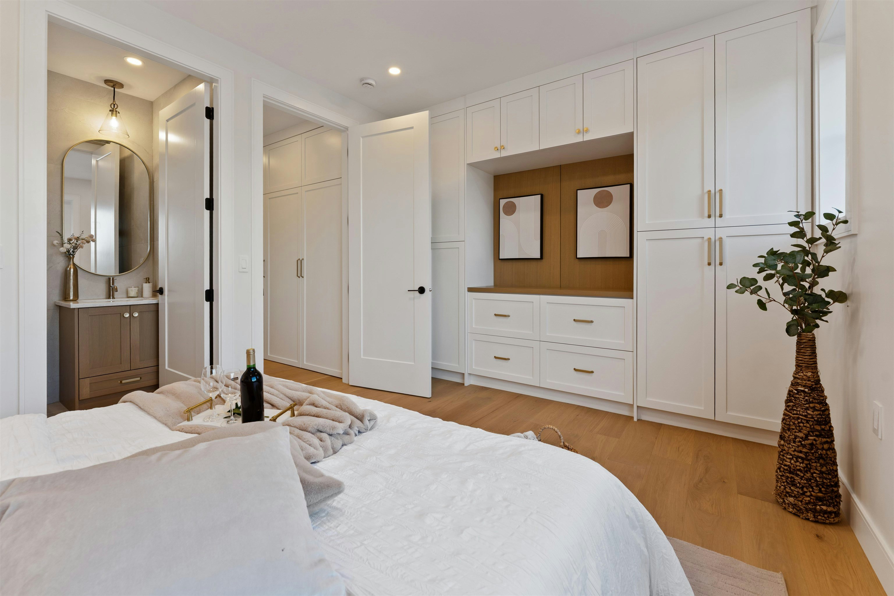 2578 E 4th Avenue, Vancouver, BC, V5M 1K3 - 15