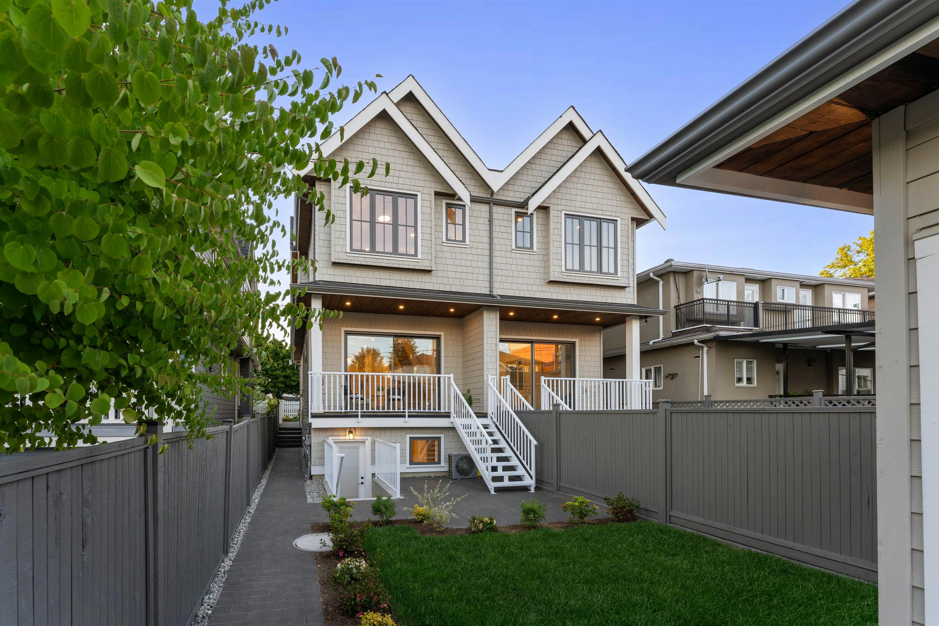 2578 E 4th Avenue, Vancouver, BC, V5M 1K3 - 30