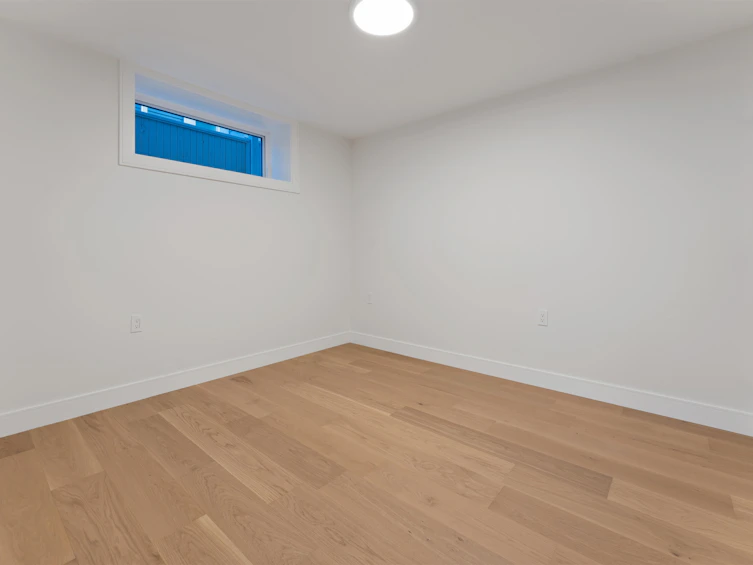 2578 E 4th Avenue, Vancouver, BC, V5M 1K3 - 25