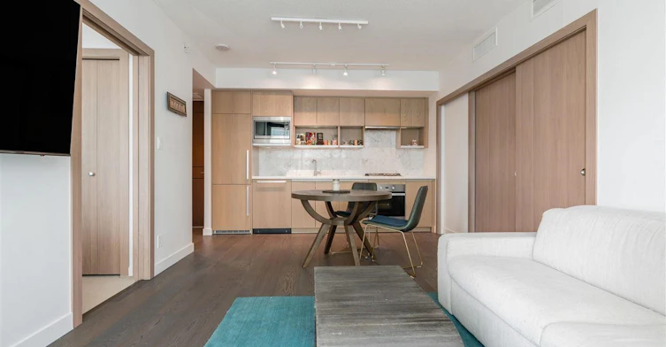 1917-68 Smithe Street, Vancouver, BC, V6Z 2W1