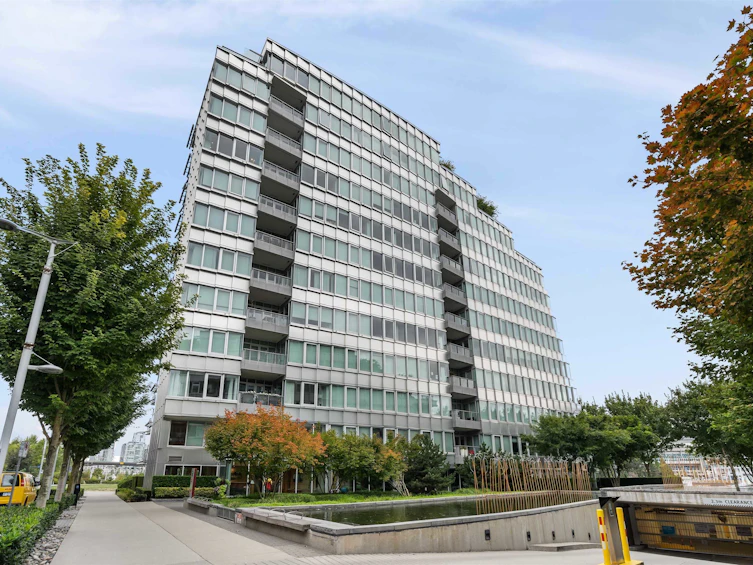 202-181 Athletes Way, Vancouver, BC, V5Y 0B5 - 34