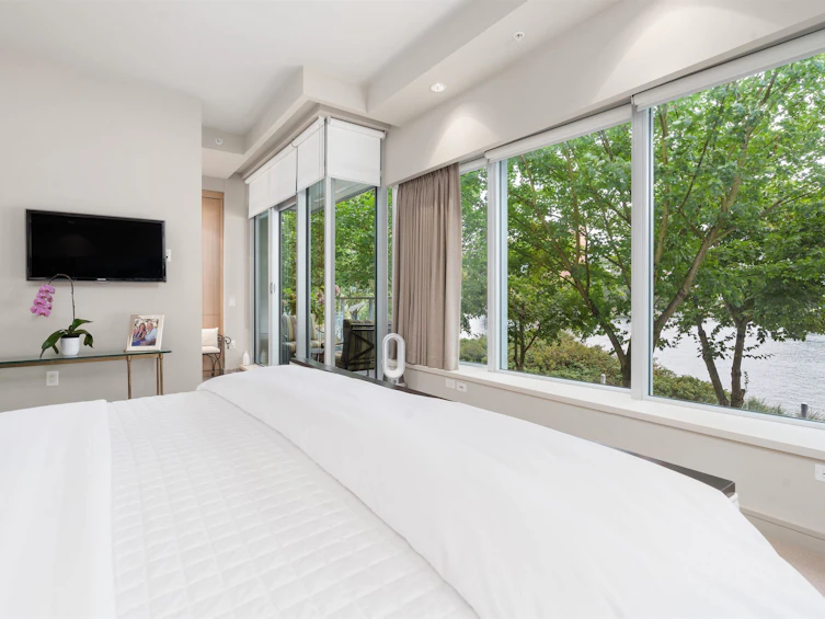 202-181 Athletes Way, Vancouver, BC, V5Y 0B5 - 19