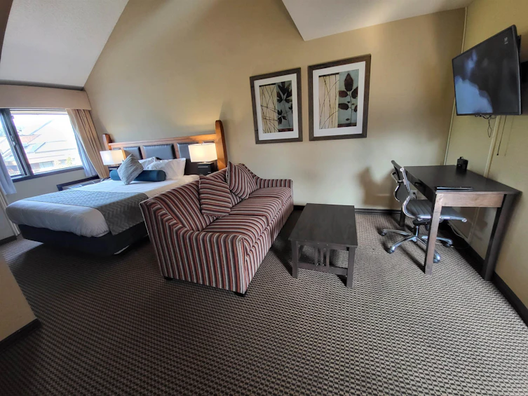 220-4220 Gateway Drive, Whistler, BC, V8E 0Z7 - 14