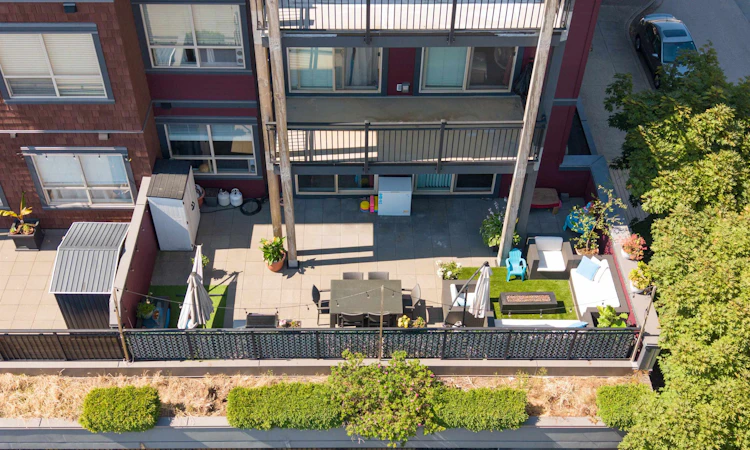 211-288 Hampton Street