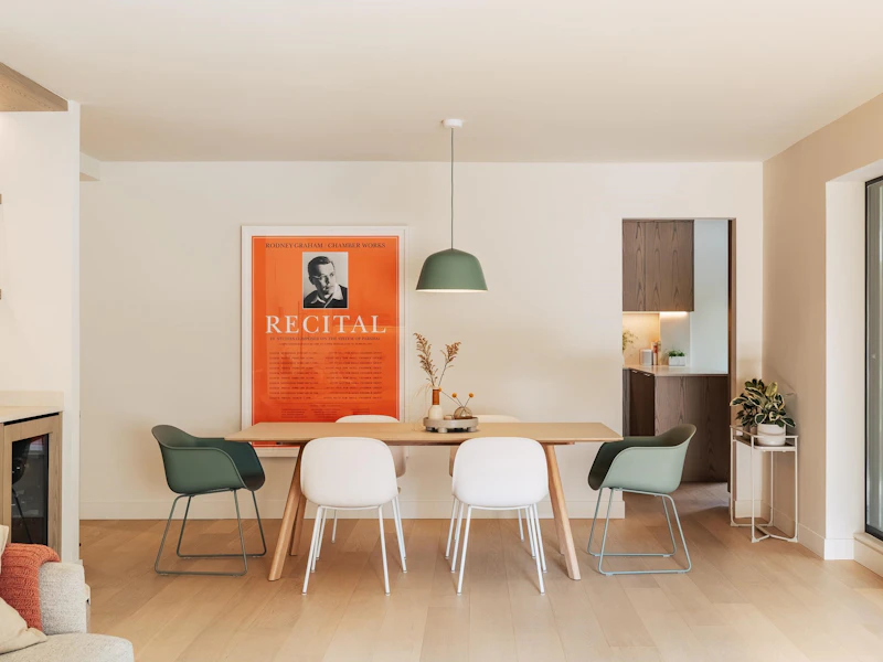 102 - 2140 Briar Avenue, Vancouver BC V6L 3E3