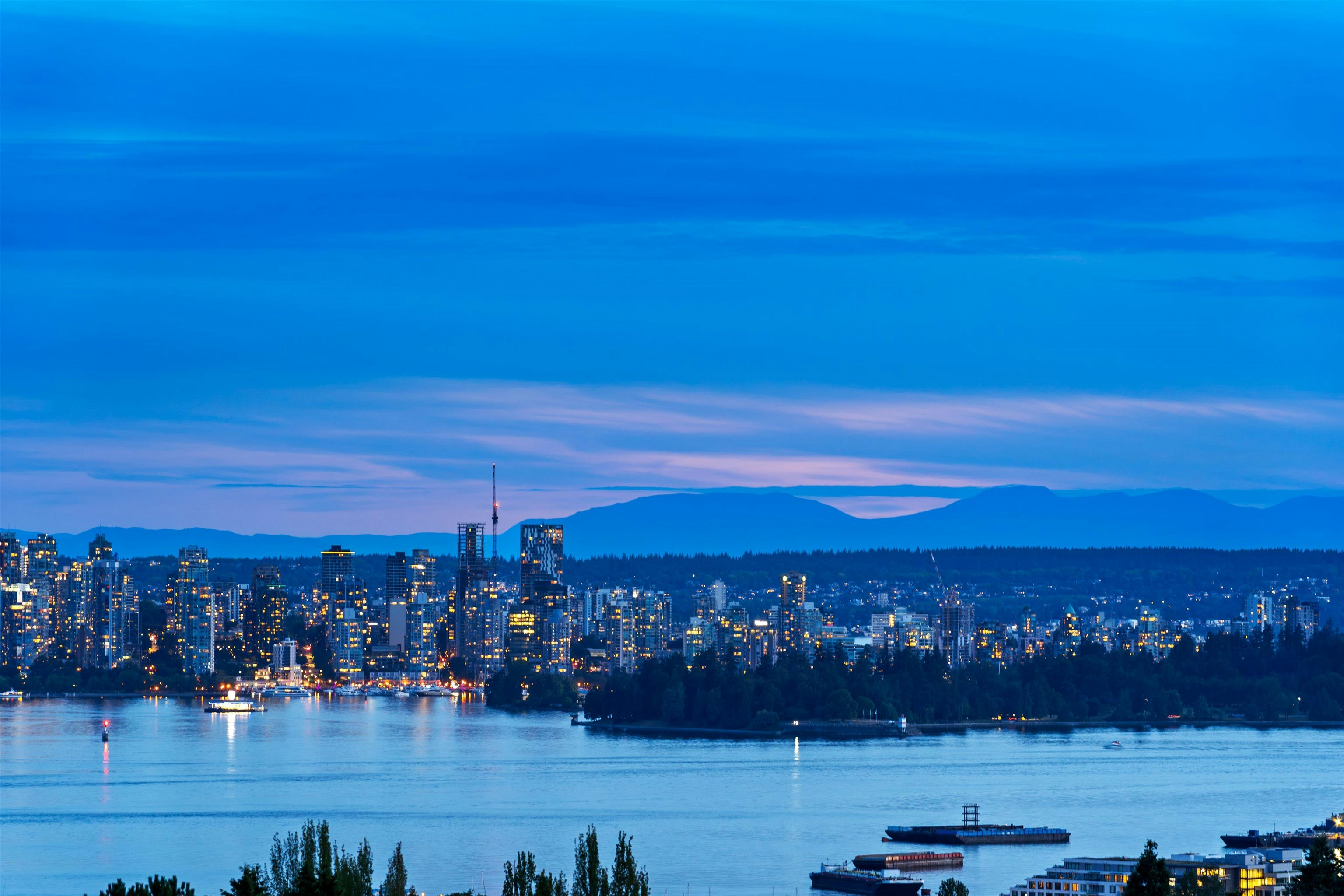 801-120 W 16th Street, North Vancouver, BC, V7M 3N6