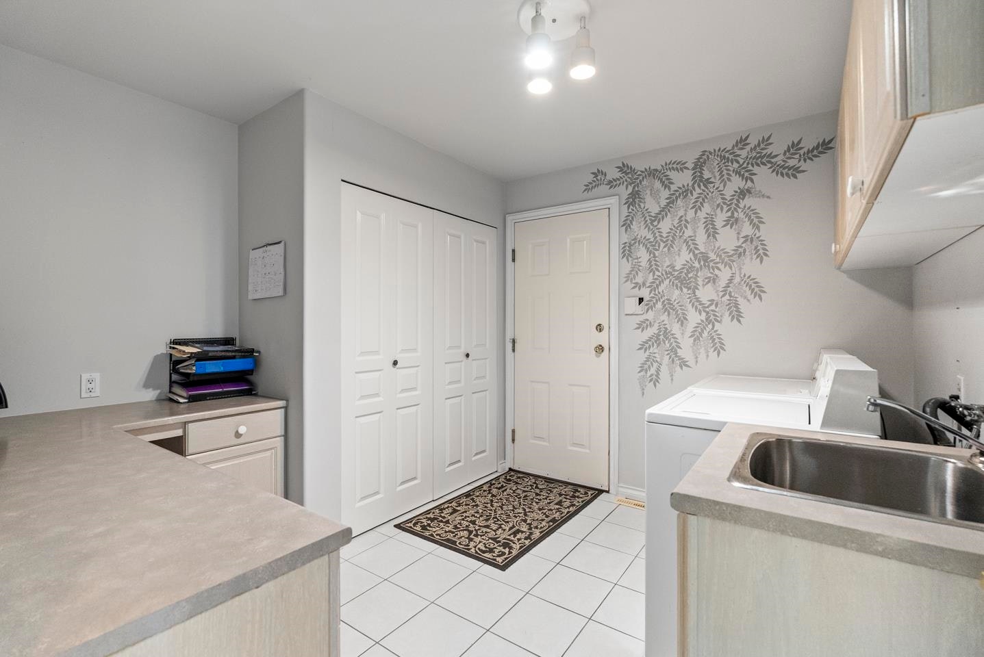 16672 77 Avenue, Surrey, BC, V3S 8G1 - 19