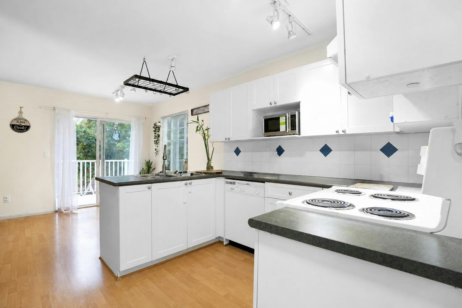 16-12110 75a Avenue, Surrey, BC, V3W 1M1 - 25