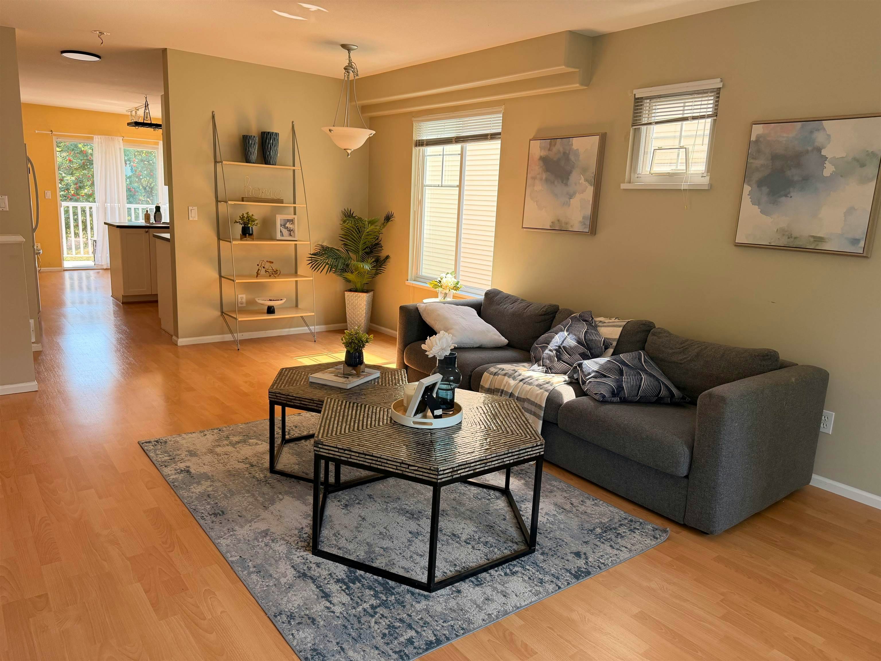 16-12110 75a Avenue, Surrey, BC, V3W 1M1 - 11