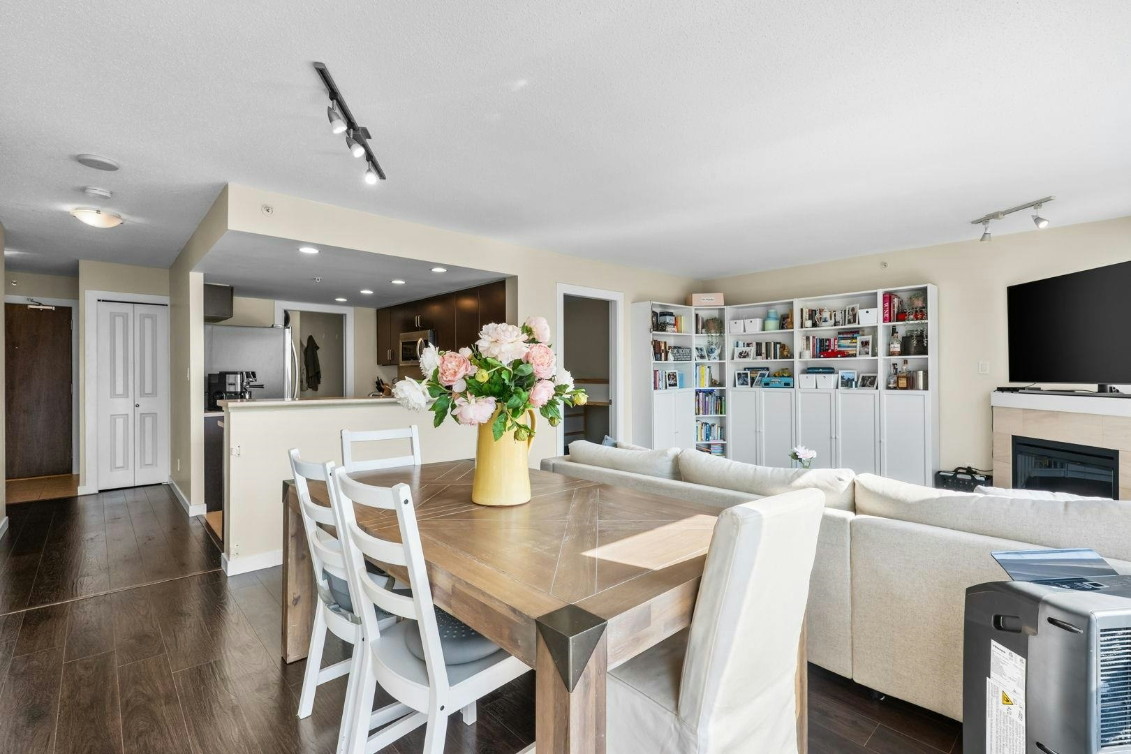 902-295 Guildford Way, Port Moody, BC, V3H 5N3 - 9