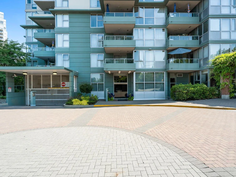 902-295 Guildford Way, Port Moody, BC, V3H 5N3 - 30