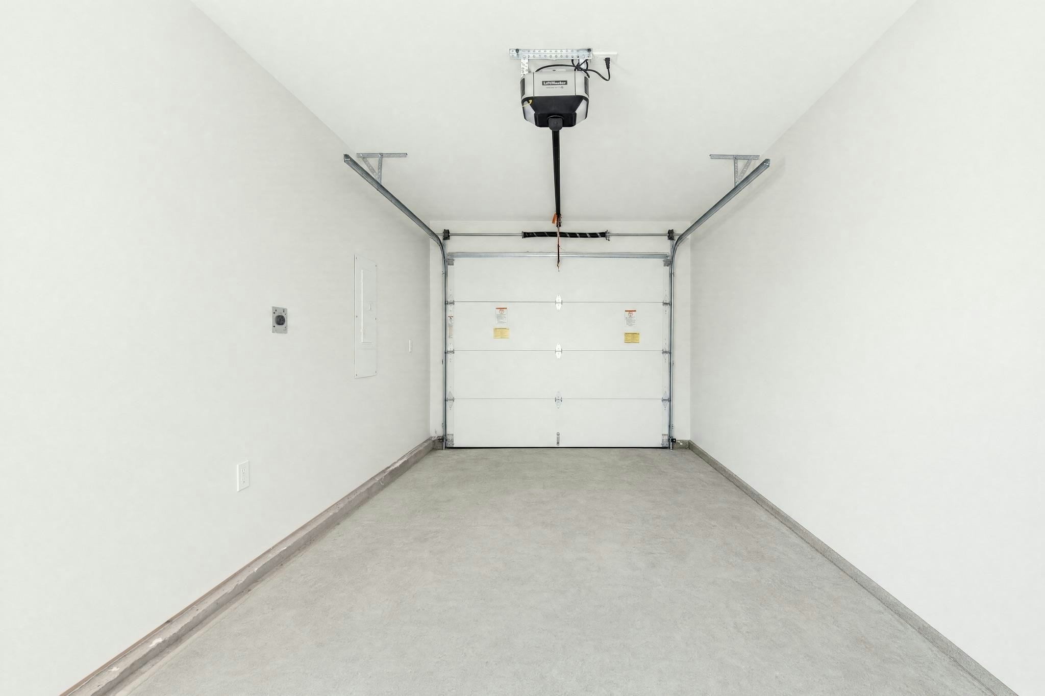 2972 Venables Street, Vancouver, BC, V5K 2R9 - 39