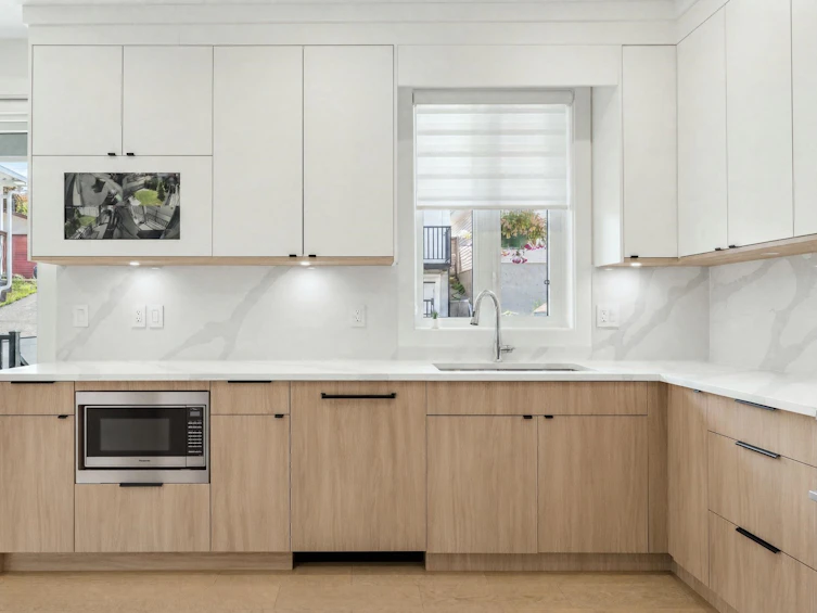 2972 Venables Street, Vancouver, BC, V5K 2R9 - 9