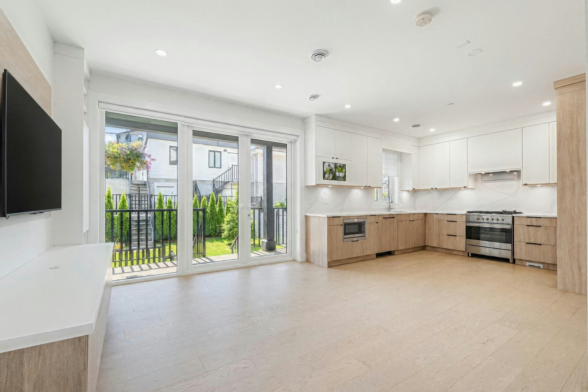 2972 Venables Street - 3