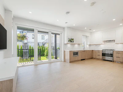 2972 Venables Street - 3