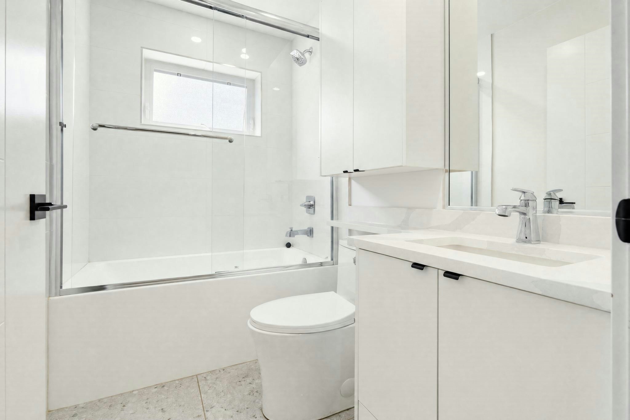 2972 Venables Street, Vancouver, BC, V5K 2R9 - 19