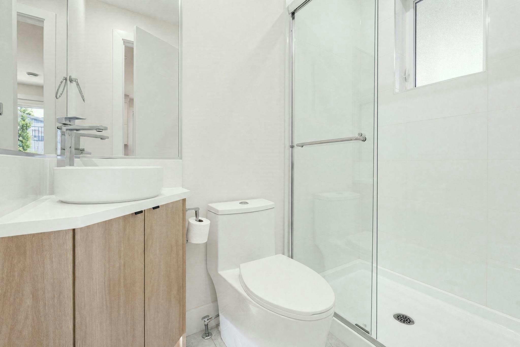 2972 Venables Street, Vancouver, BC, V5K 2R9 - 11