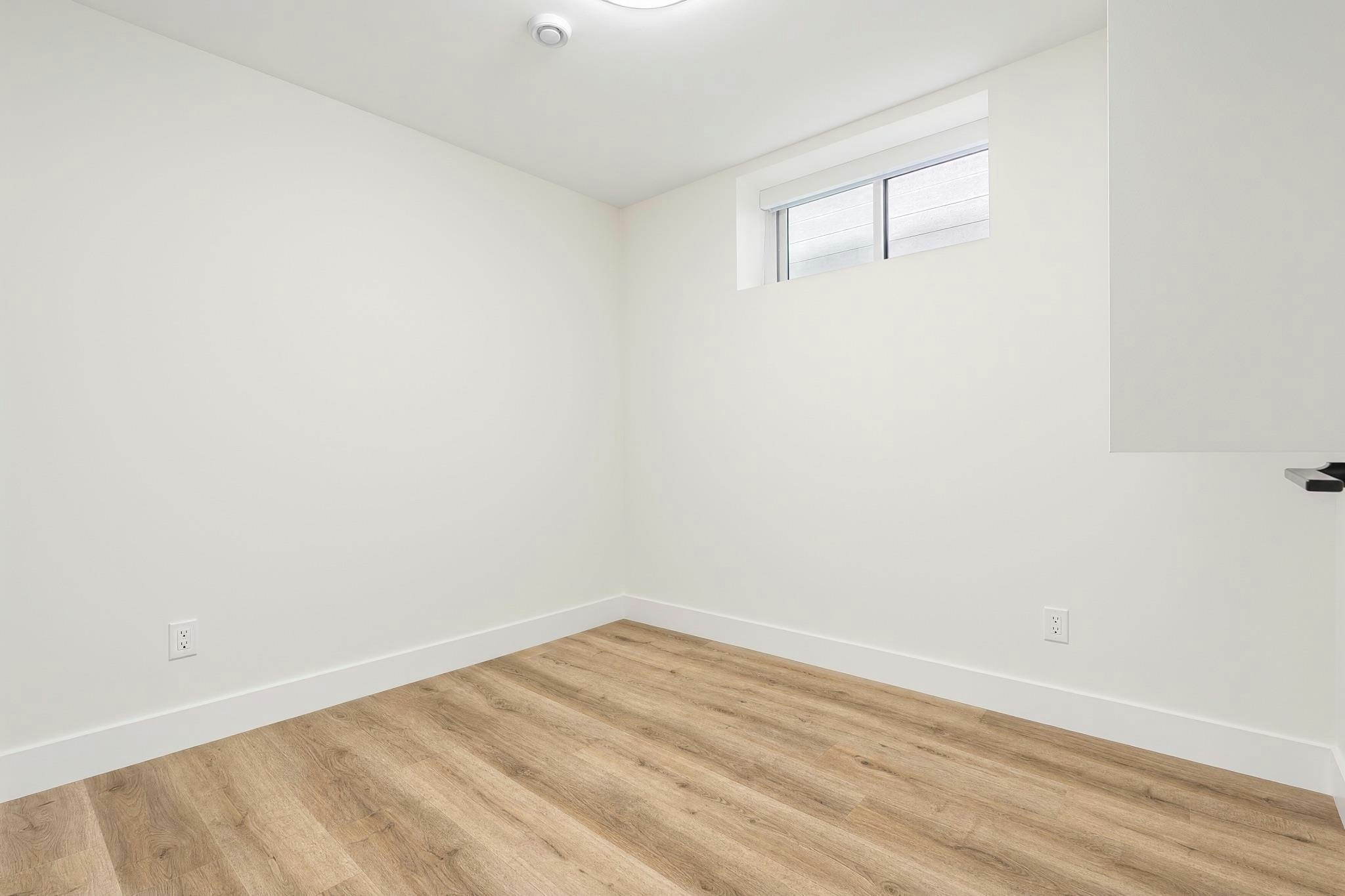 2972 Venables Street, Vancouver, BC, V5K 2R9 - 31