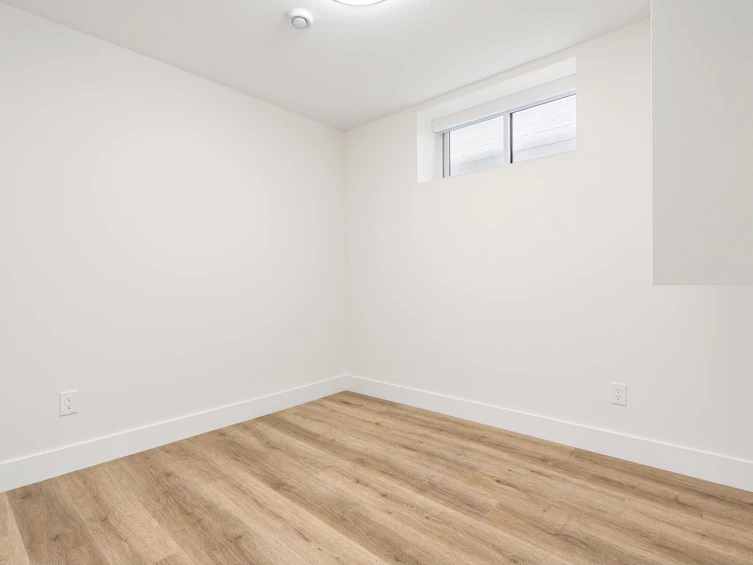 2972 Venables Street, Vancouver, BC, V5K 2R9 - 31