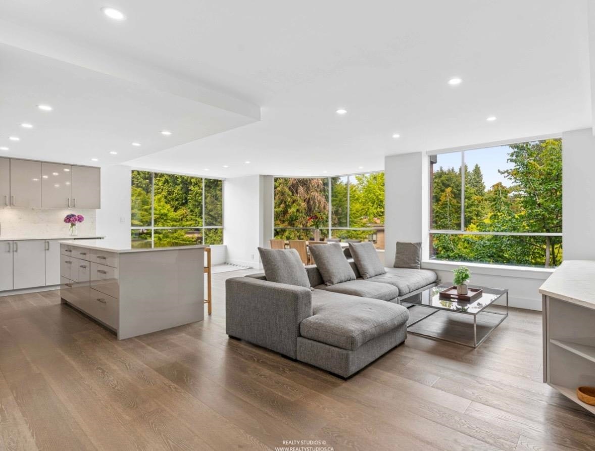201-2140 Briar Avenue, Vancouver, BC, V6L 3B4 - 17