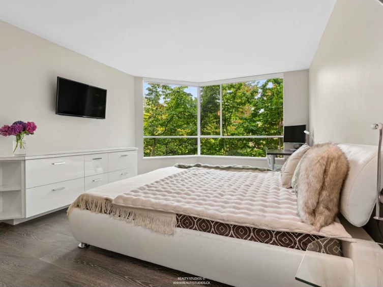 201-2140 Briar Avenue, Vancouver, BC, V6L 3B4 - 21