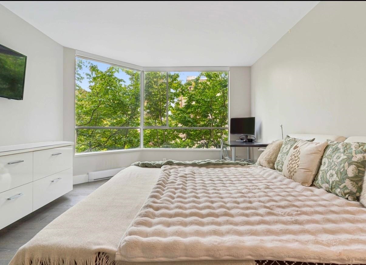 201-2140 Briar Avenue, Vancouver, BC, V6L 3B4 - 20