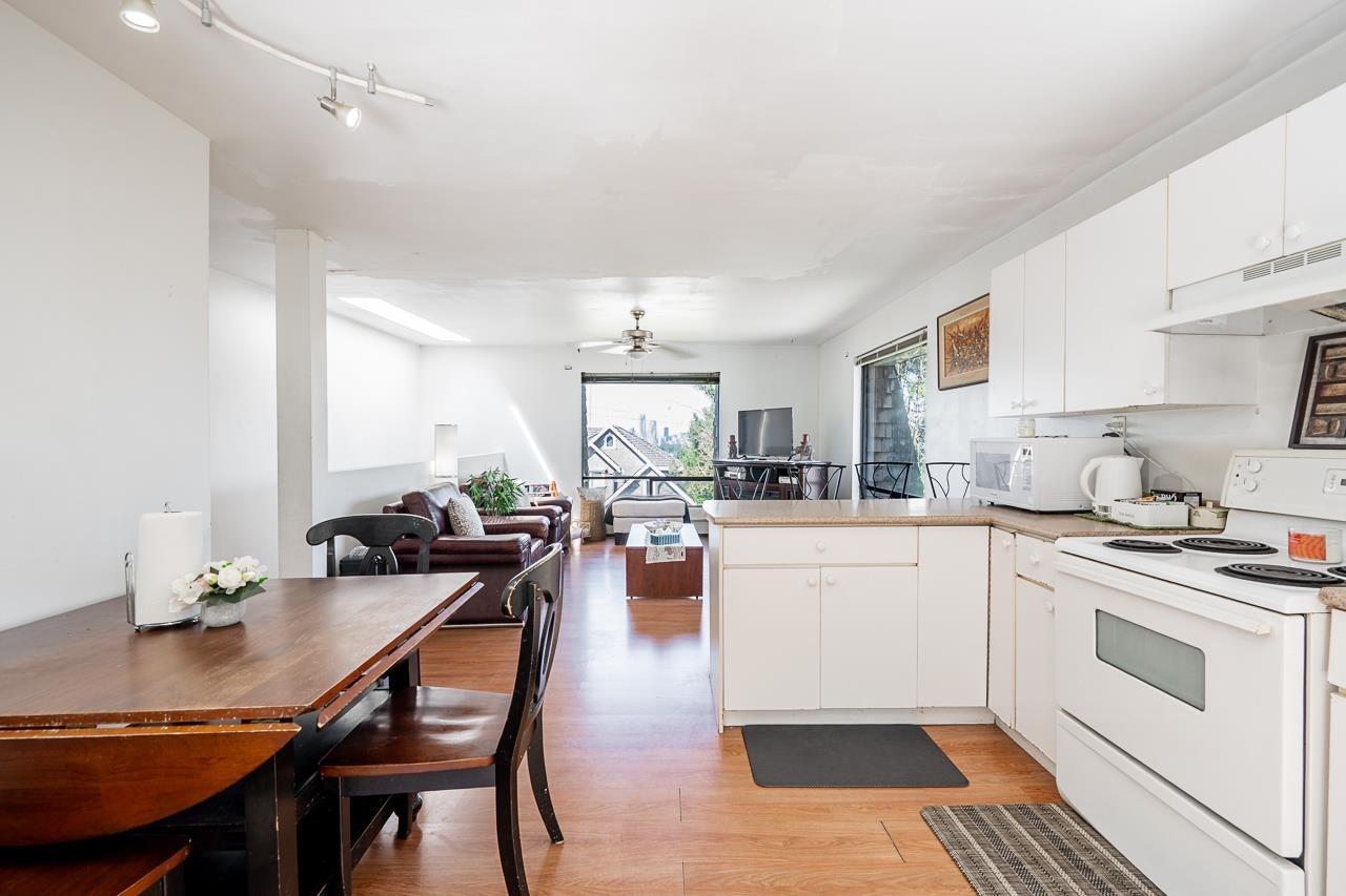 10956 128a Street, Surrey, BC, V3T 3G2 - 8
