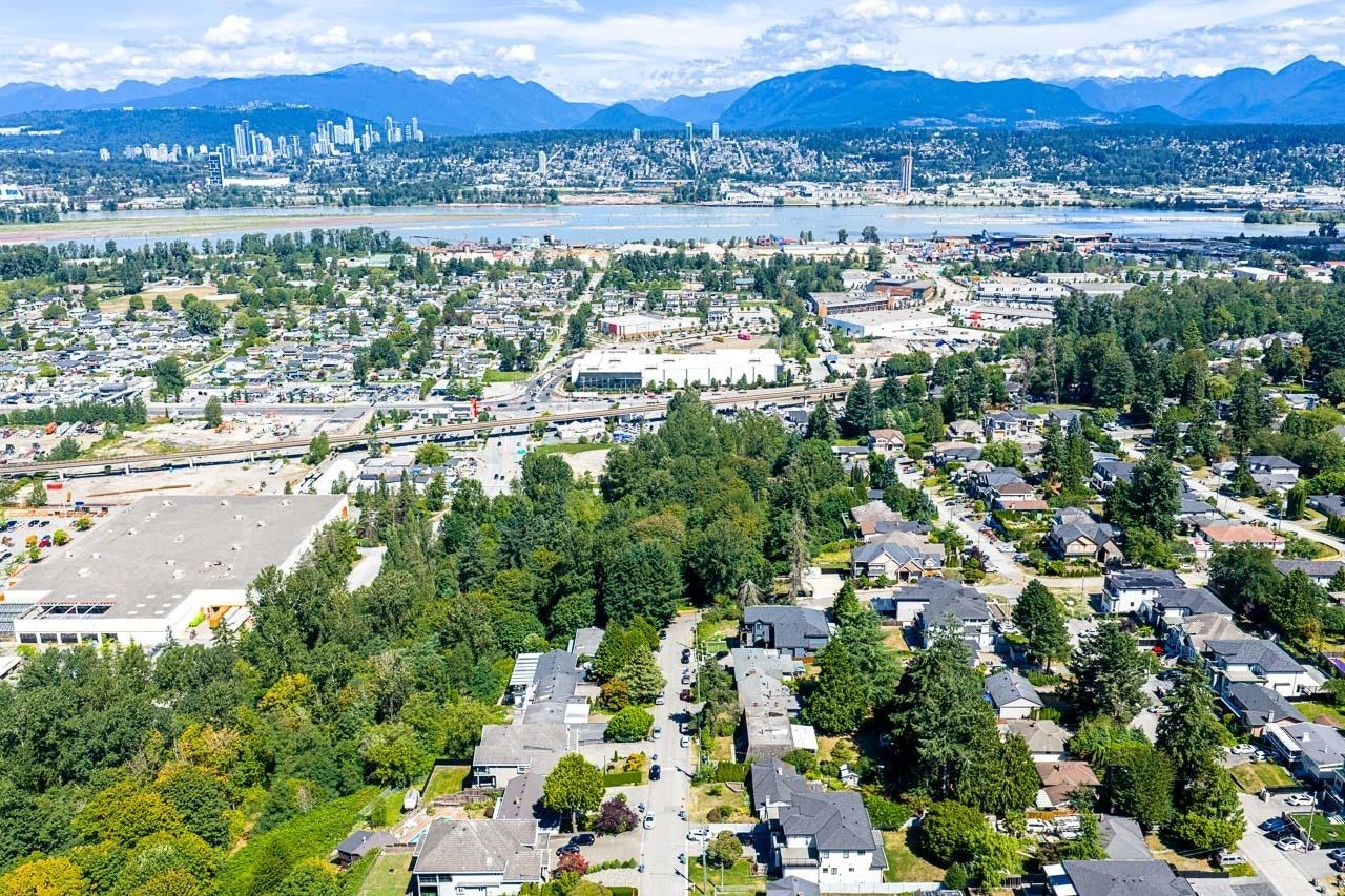 10956 128a Street, Surrey, BC, V3T 3G2 - 33