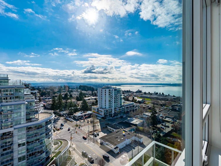 1503-15165 Thrift Avenue, Surrey, BC, V4B 0C1 - 2