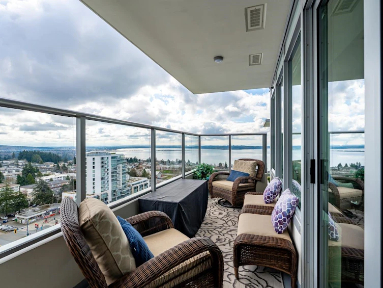 1503-15165 Thrift Avenue, Surrey, BC, V4B 0C1 - 30