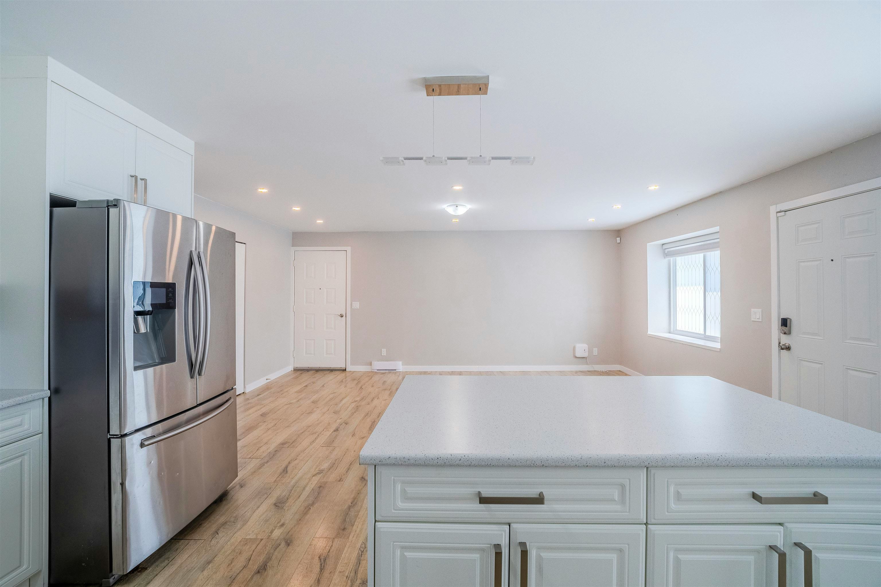 32565 George Ferguson Way, Abbotsford, BC, V2T 4C8 - 17