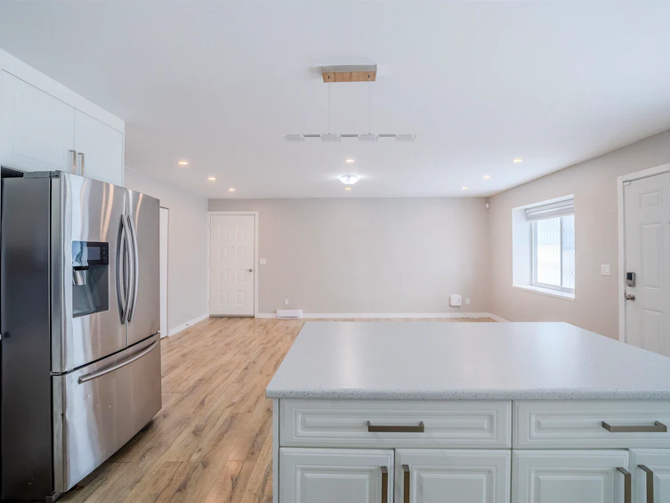 32565 George Ferguson Way, Abbotsford, BC, V2T 4C8 - 17