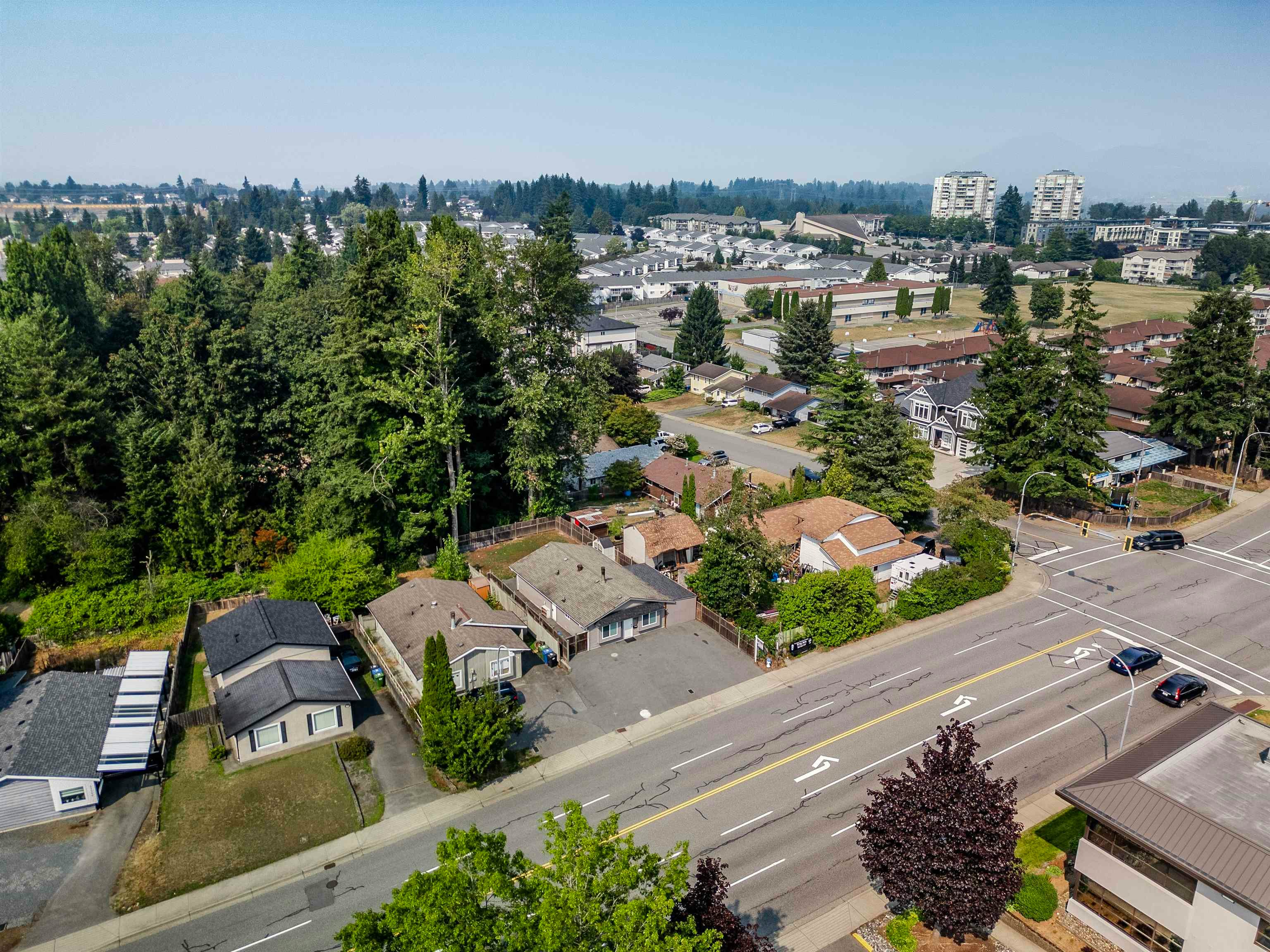 32565 George Ferguson Way, Abbotsford, BC, V2T 4C8 - 38