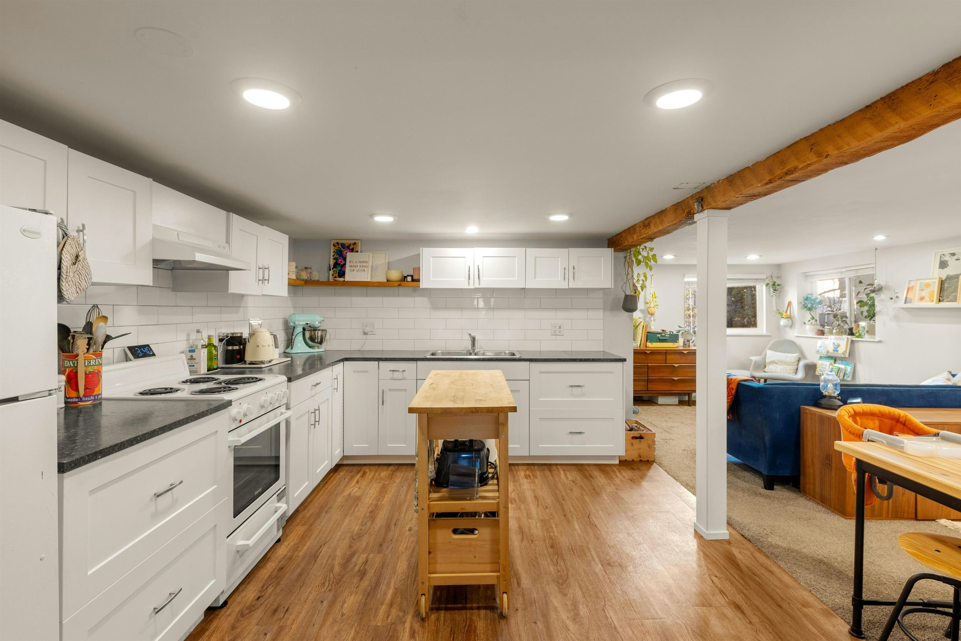 612 E 4th Street, North Vancouver, BC, V7L 1J8 - 16