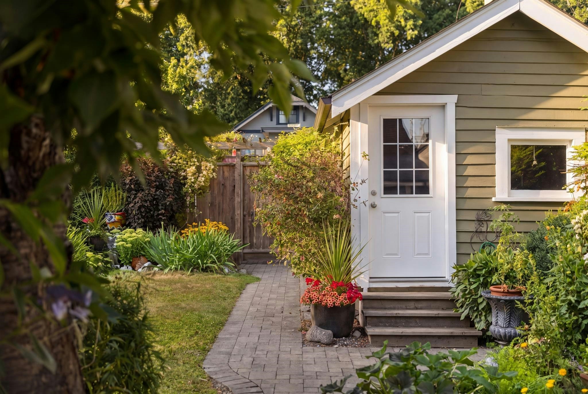 1955 E 8th Avenue, Vancouver, BC, V5N 1T9 - 21