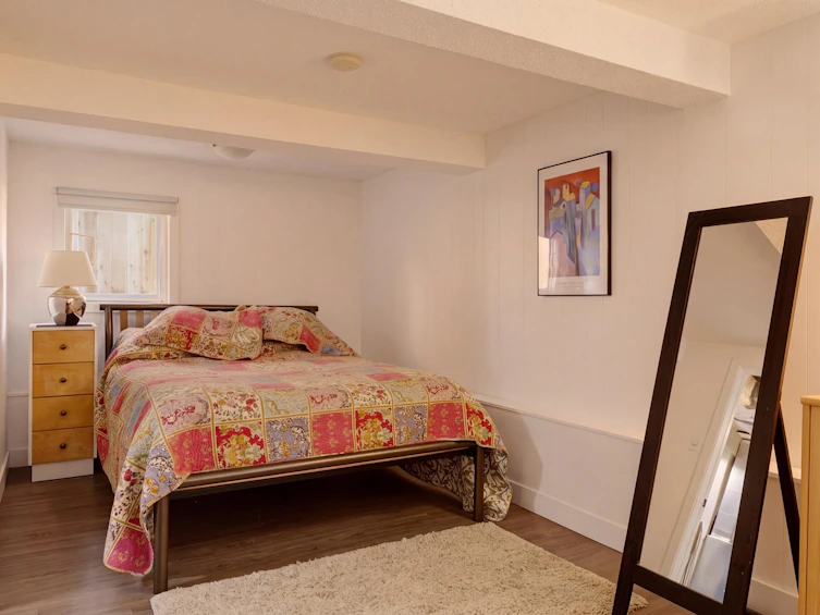1955 E 8th Avenue, Vancouver, BC, V5N 1T9 - 32