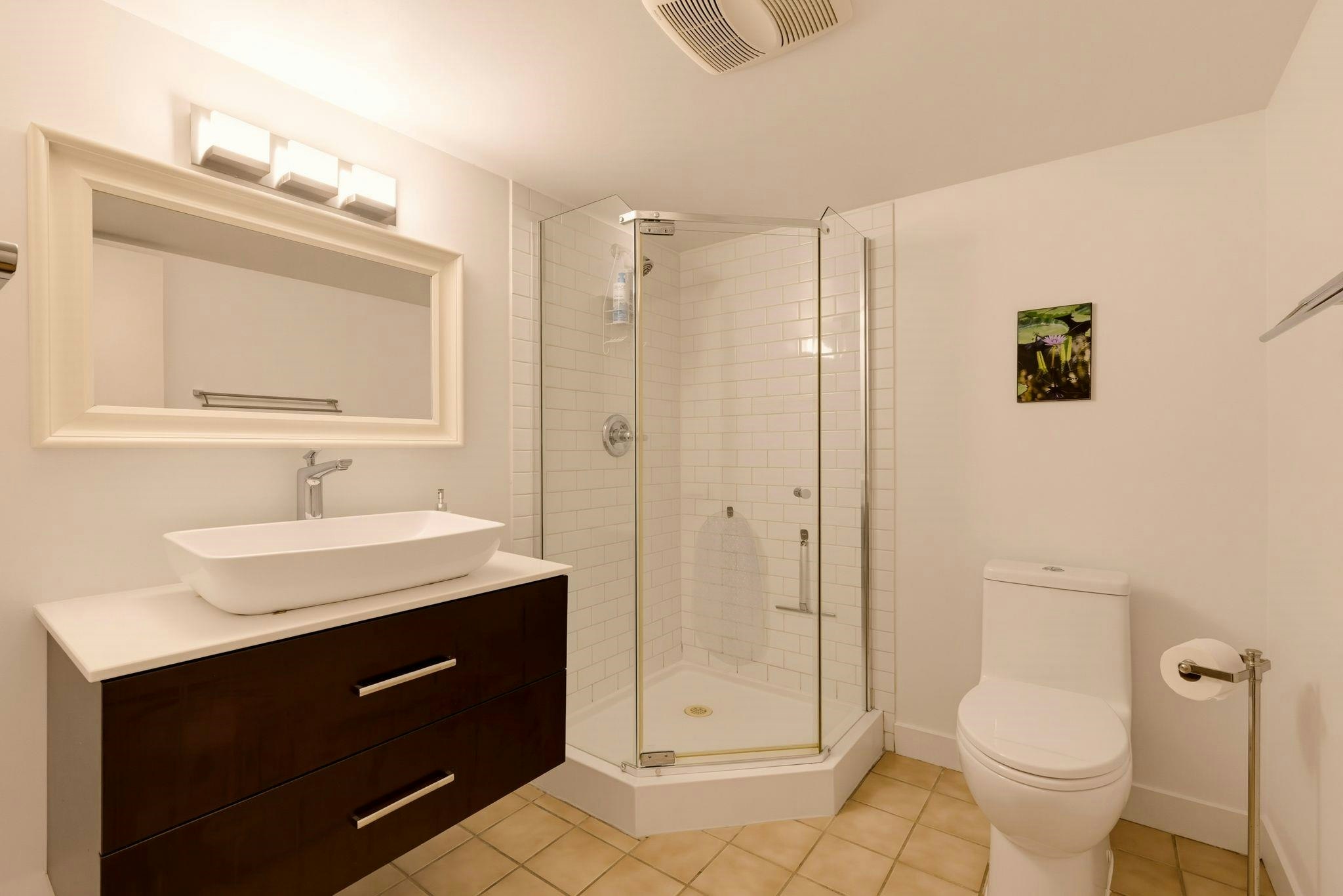 1955 E 8th Avenue, Vancouver, BC, V5N 1T9 - 30