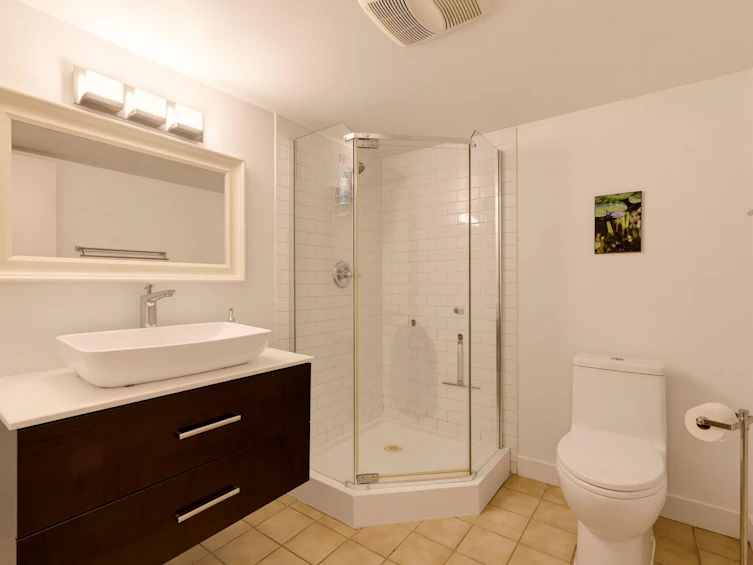 1955 E 8th Avenue, Vancouver, BC, V5N 1T9 - 30