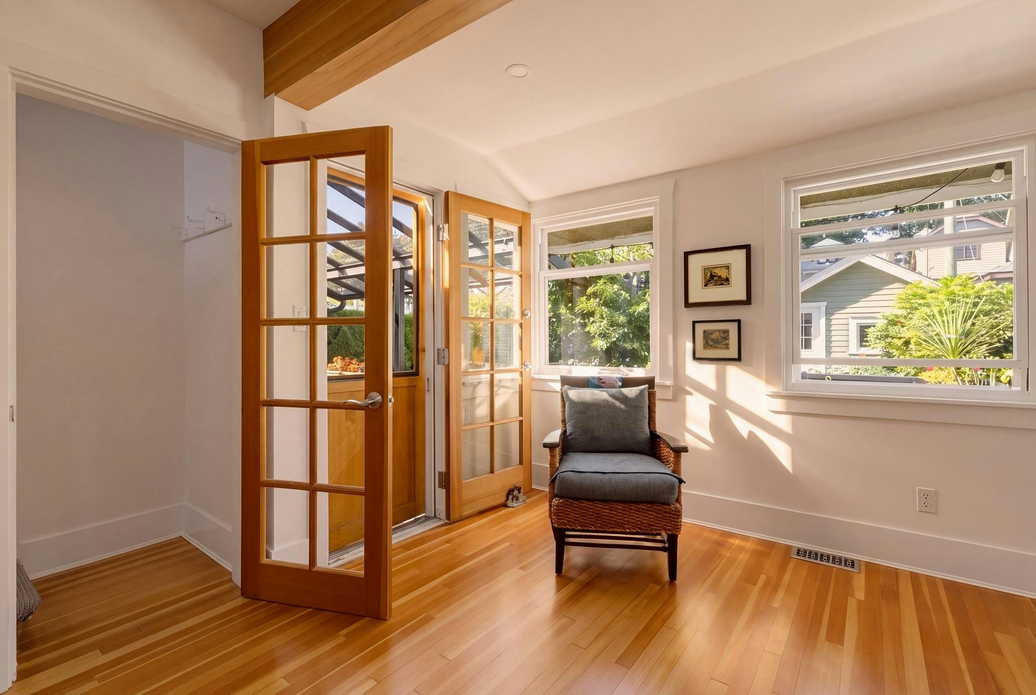 1955 E 8th Avenue, Vancouver, BC, V5N 1T9 - 14