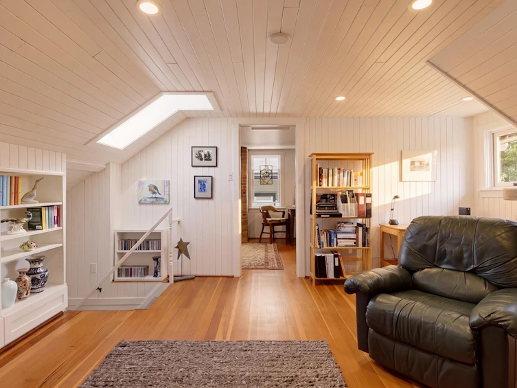 1955 E 8th Avenue, Vancouver, BC, V5N 1T9 - 16