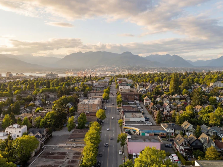 1955 E 8th Avenue, Vancouver, BC, V5N 1T9 - 36