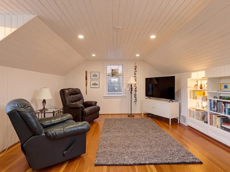 1955 E 8th Avenue, Vancouver, BC, V5N 1T9 - 17