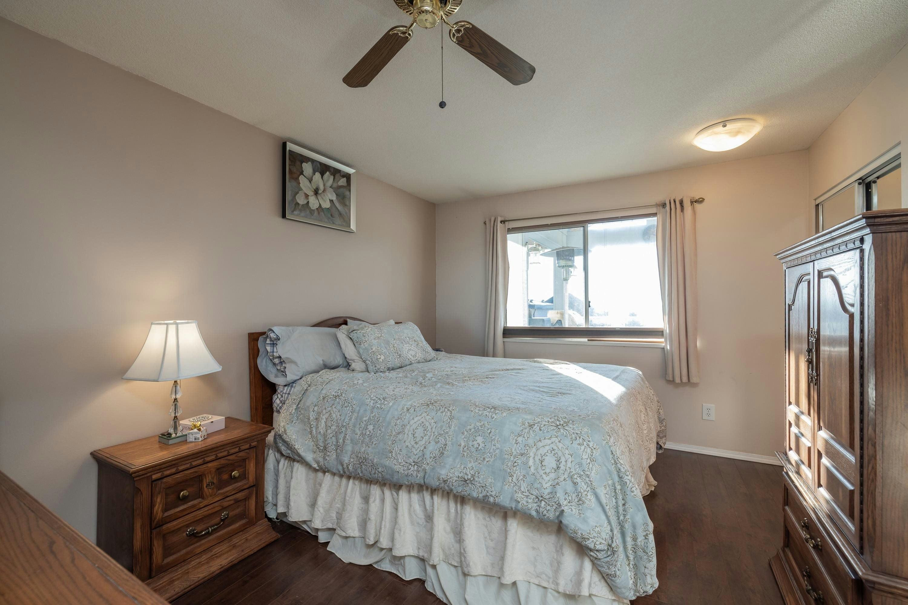 1038 Walls Avenue, Coquitlam, BC, V3K 2T7 - 11
