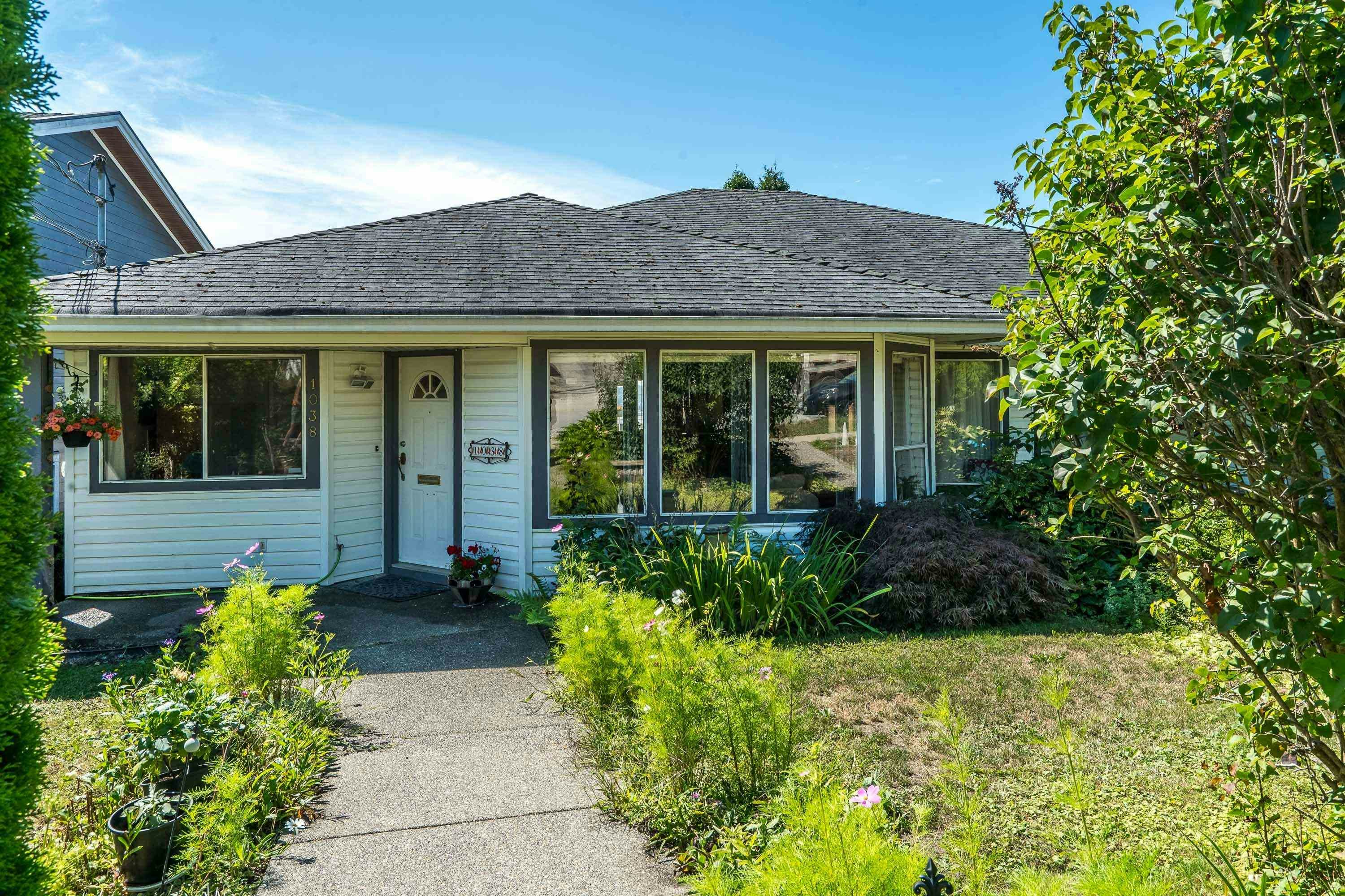 1038 Walls Avenue, Coquitlam, BC, V3K 2T7 - 2