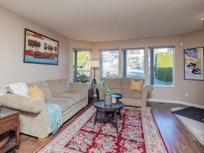 1038 Walls Avenue - 5