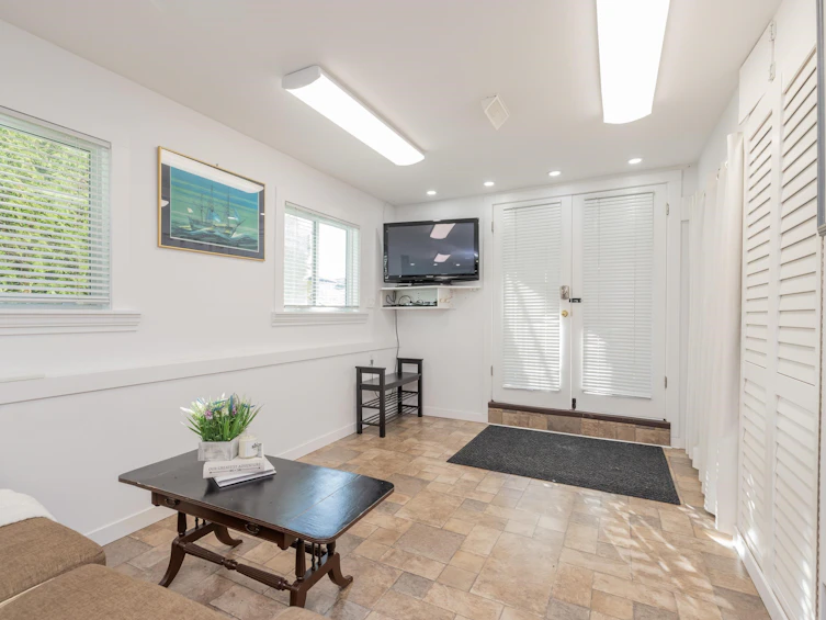 1038 Walls Avenue, Coquitlam, BC, V3K 2T7 - 20