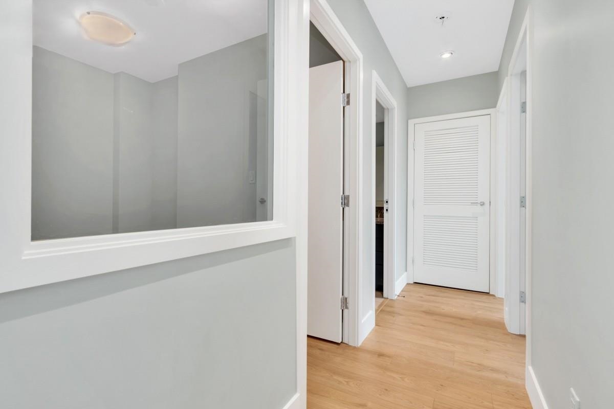 301-499 Broughton Street, Vancouver, BC, V6G 3K1 - 10