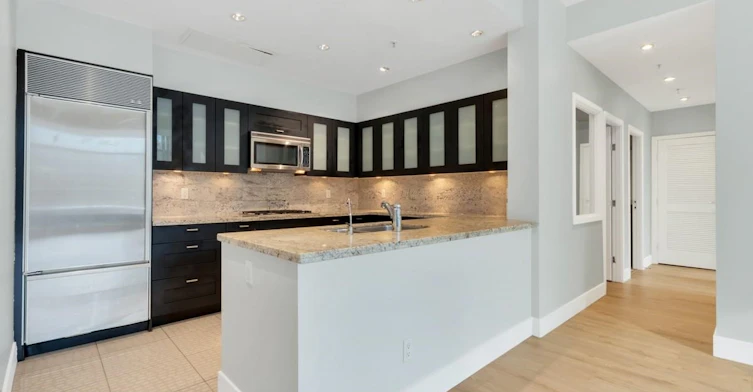 301-499 Broughton Street, Vancouver, BC, V6G 3K1 - 8