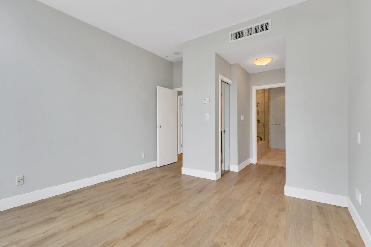 301-499 Broughton Street, Vancouver, BC, V6G 3K1 - 19