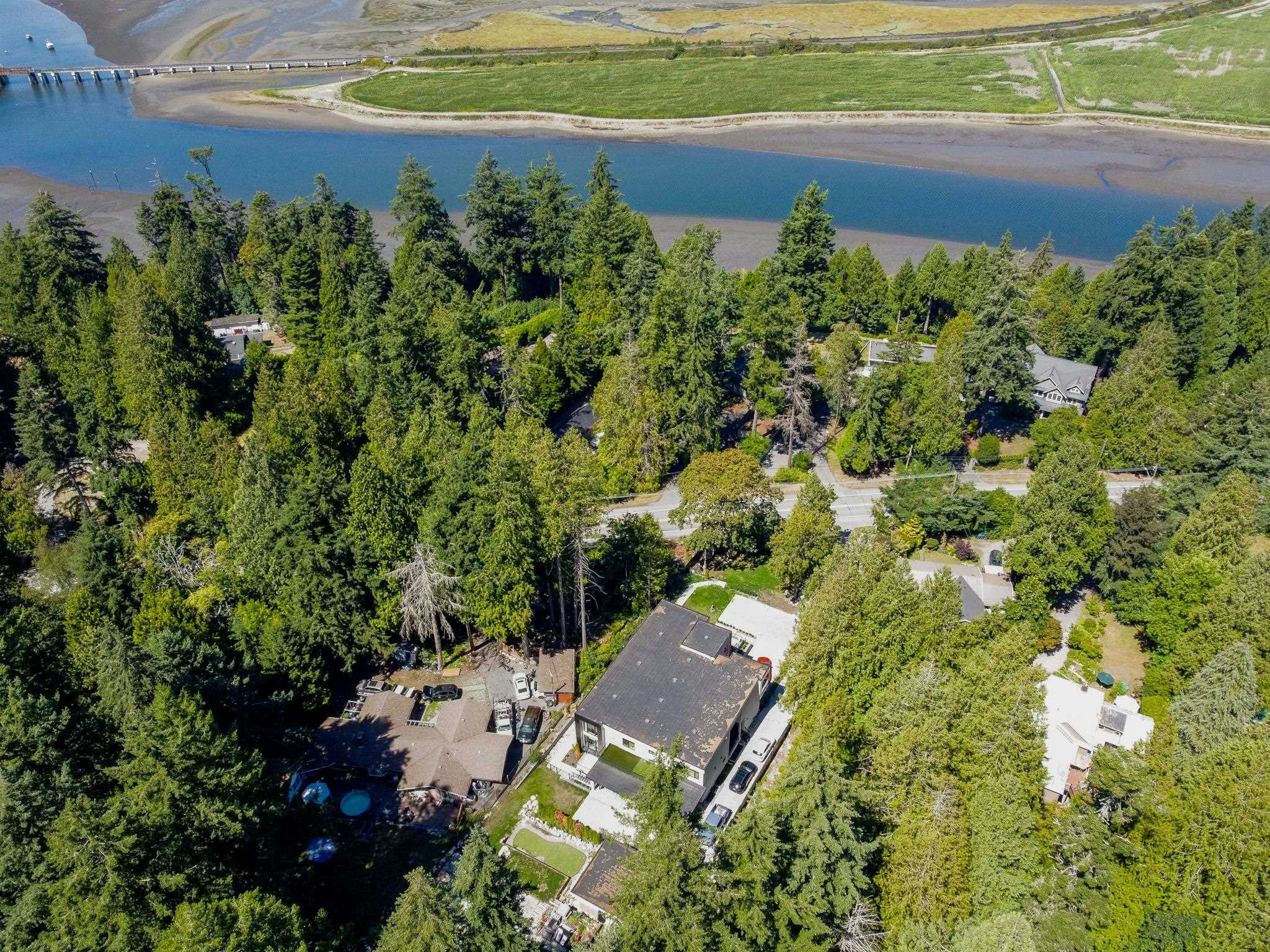 13046 Crescent Road, Surrey, BC, V4P 1J8 - 38